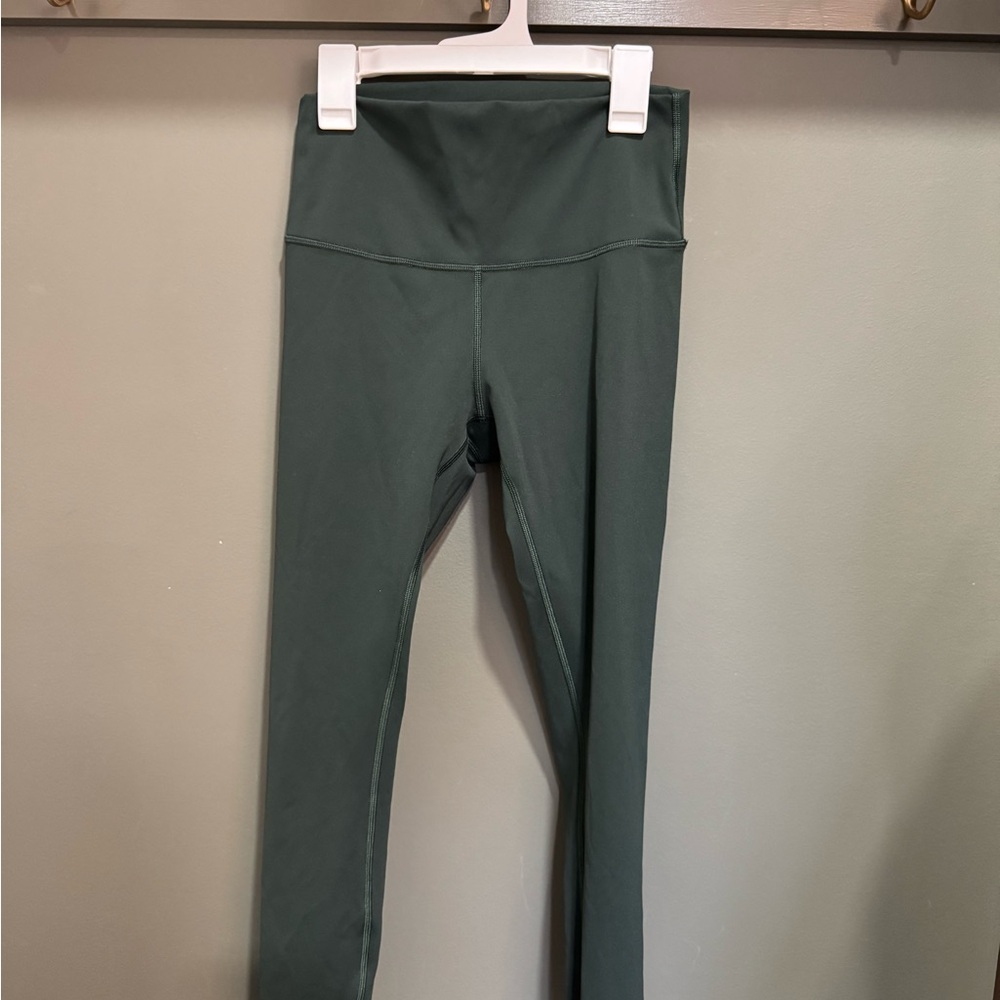 Lululemon Green High-Waisted Leggings